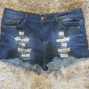 Hot Kiss Jean Shorts
